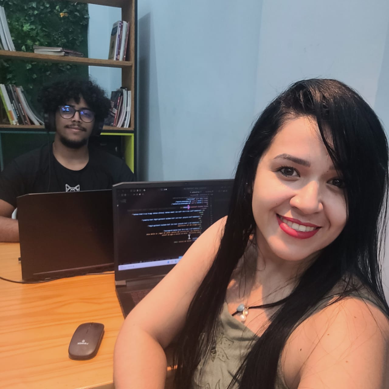 Cada um no seu notebook